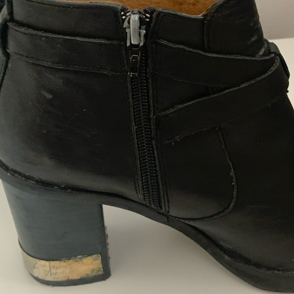 Topshop Black Leather Heeled Ankle Boots With Gold - Picture 8 of 16